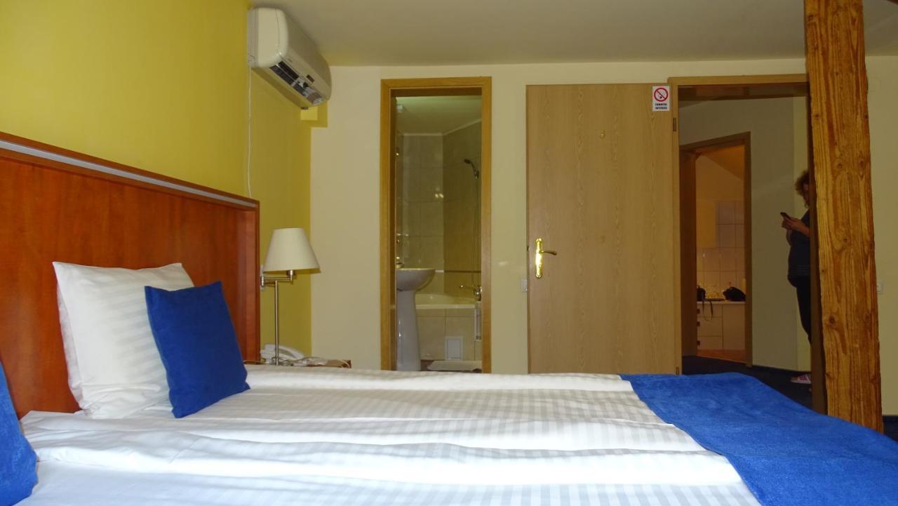 Hotel Casa Elysee Deva Exteriér fotografie